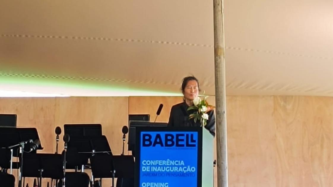 Entre cerveja, limão, Deus e o burnout: a tarde atribulada (e cheirosa) de Byung-Chul Han no Porto